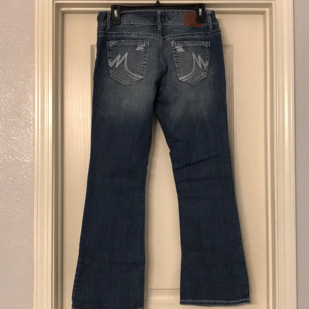 Jeans - Picture 2 of 3